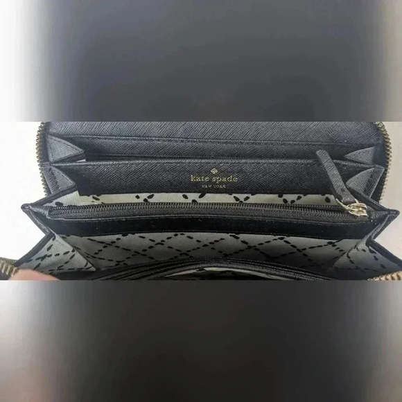 Kate Spade New York Women's NEDA NEWBURRY LANE leather zip wallet size large - Picture 2 of 5